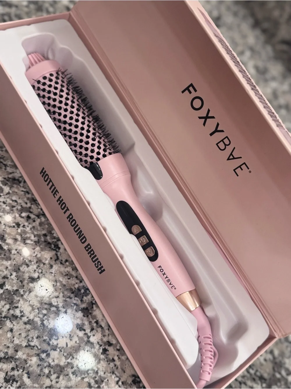 Pink Hottie Hot Round Brush - 1.5
